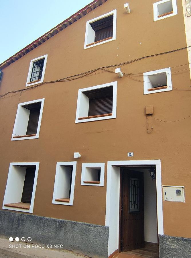 Apartamentos Patas y Patetas Tragacete Exterior foto